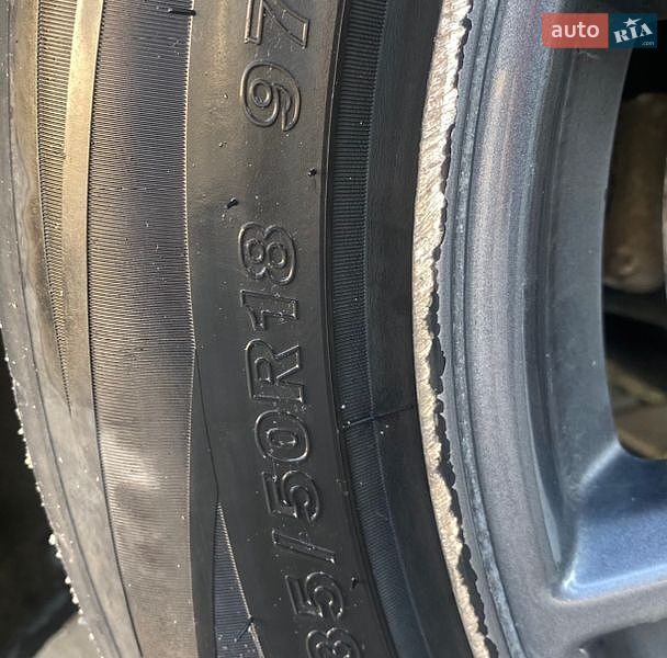 Седан Tesla Model 3 2021 в Львове