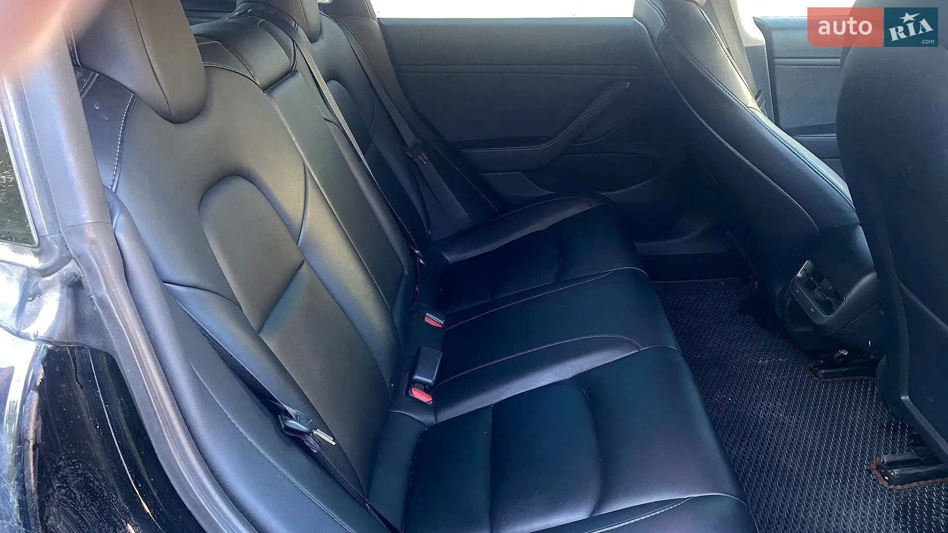 2021 Tesla Model 3 - мініатюра 17