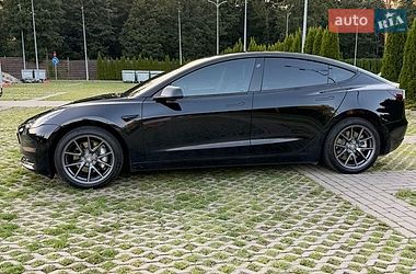 Седан Tesla Model 3 2021 в Харкові