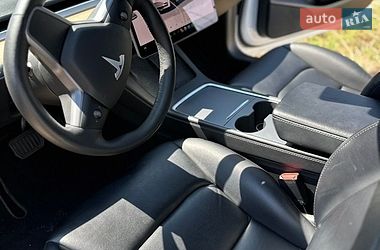 Седан Tesla Model 3 2022 в Одесі