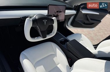 Седан Tesla Model 3 2023 в Одесі