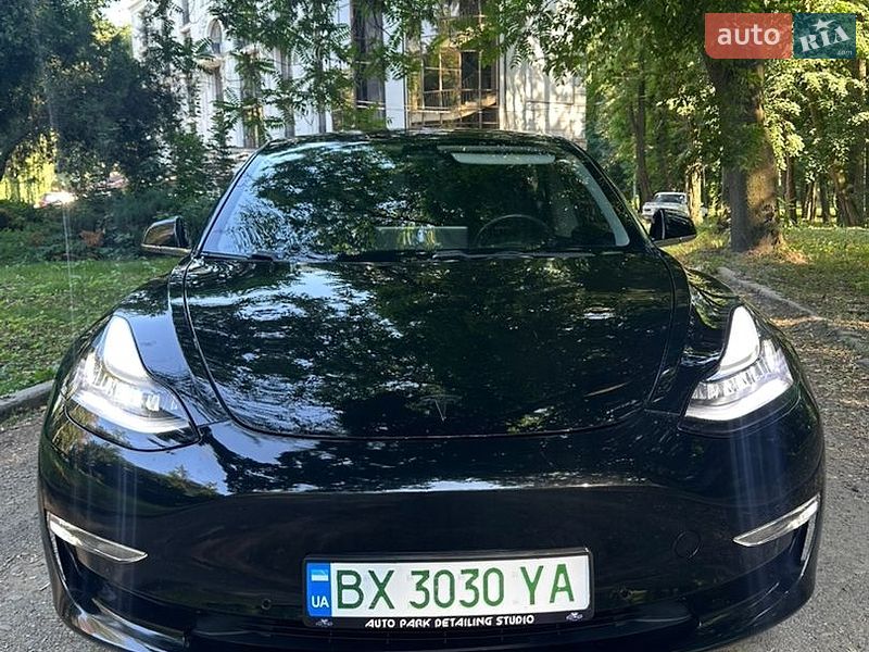 Седан Tesla Model 3 2019 в Черновцах фото 10 Седан Tesla Model 3 2019 в Черновцах