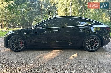 Седан Tesla Model 3 2019 в Черновцах фото 5 Седан Tesla Model 3 2019 в Черновцах