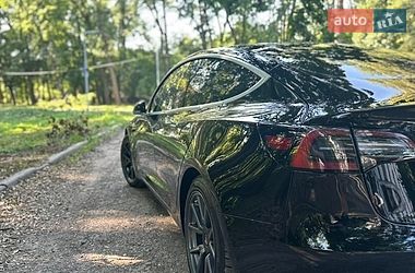 Седан Tesla Model 3 2019 в Черновцах фото 6 Седан Tesla Model 3 2019 в Черновцах