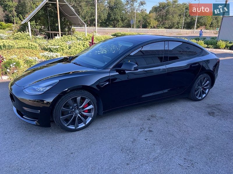 Tesla Model 3 2018 Tesla Model 3 2018