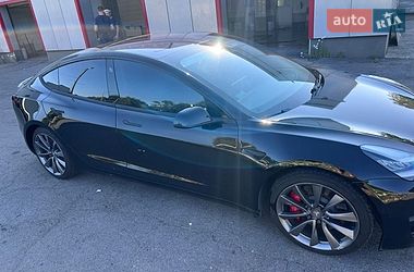 Седан Tesla Model 3 2018 в Днепре