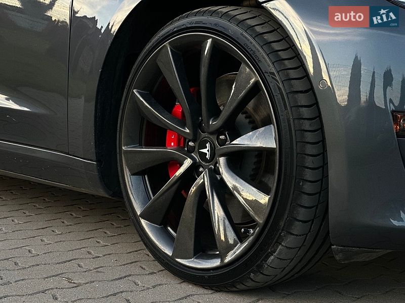 Седан Tesla Model 3 2020 в Львове фото 6 Седан Tesla Model 3 2020 в Львове