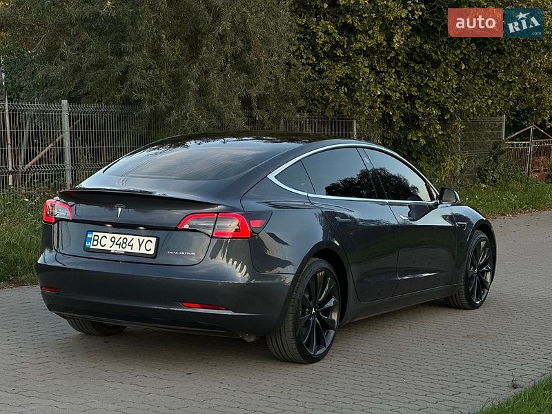 Седан Tesla Model 3 2020 в Львове фото 7 Седан Tesla Model 3 2020 в Львове