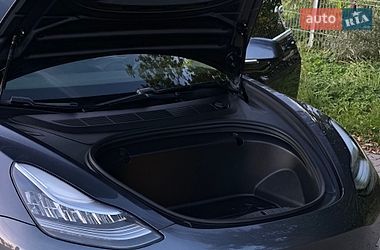 Седан Tesla Model 3 2020 в Львове фото 12 Седан Tesla Model 3 2020 в Львове