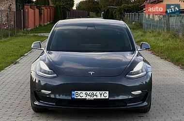Седан Tesla Model 3 2020 в Львове фото 3 Седан Tesla Model 3 2020 в Львове