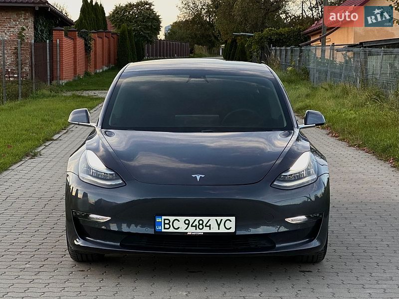 Седан Tesla Model 3 2020 в Львове фото 3 Седан Tesla Model 3 2020 в Львове