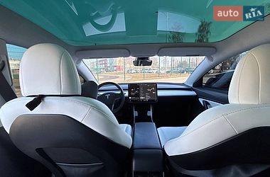 Седан Tesla Model 3 2020 в Вінниці