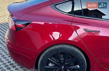 Седан Tesla Model 3 2020 в Вінниці