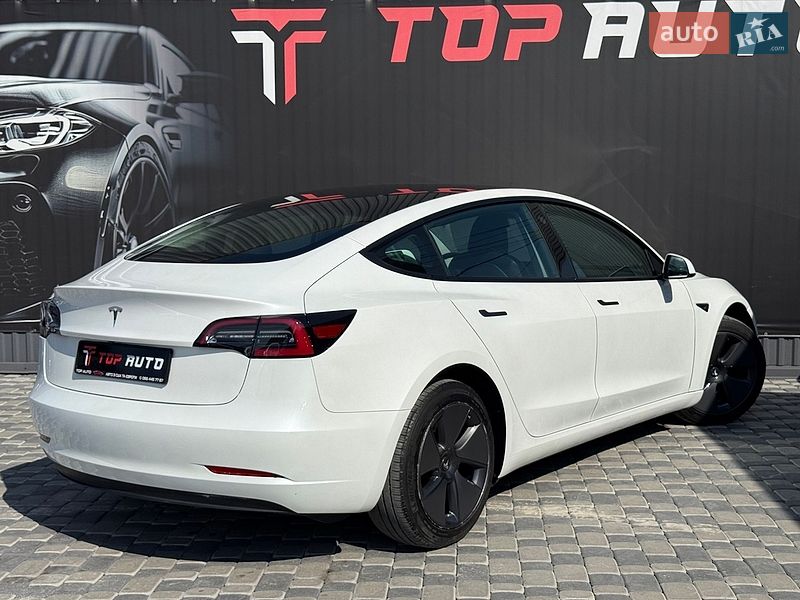 Седан Tesla Model 3 2023 в Львові фото 28 Седан Tesla Model 3 2023 в Львові