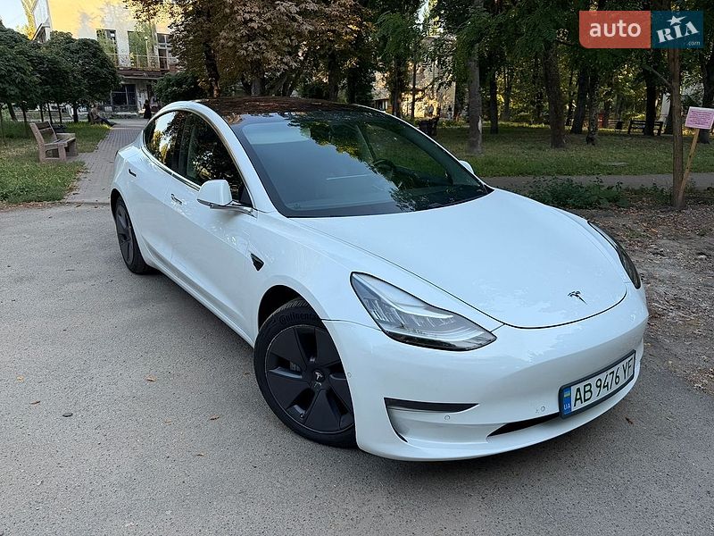 Tesla Model 3 2018