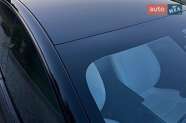 Седан Tesla Model 3 2023 в Івано-Франківську