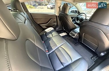 Седан Tesla Model 3 2023 в Харькове