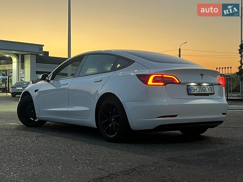 Tesla Model 3 2021 Tesla Model 3 2021