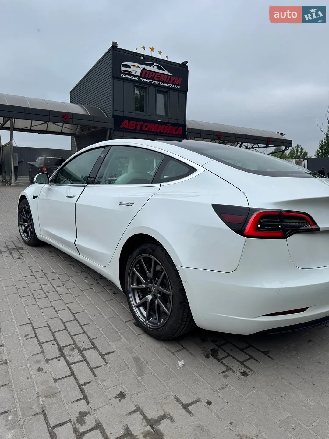 2019 Tesla Model 3 - мініатюра 5