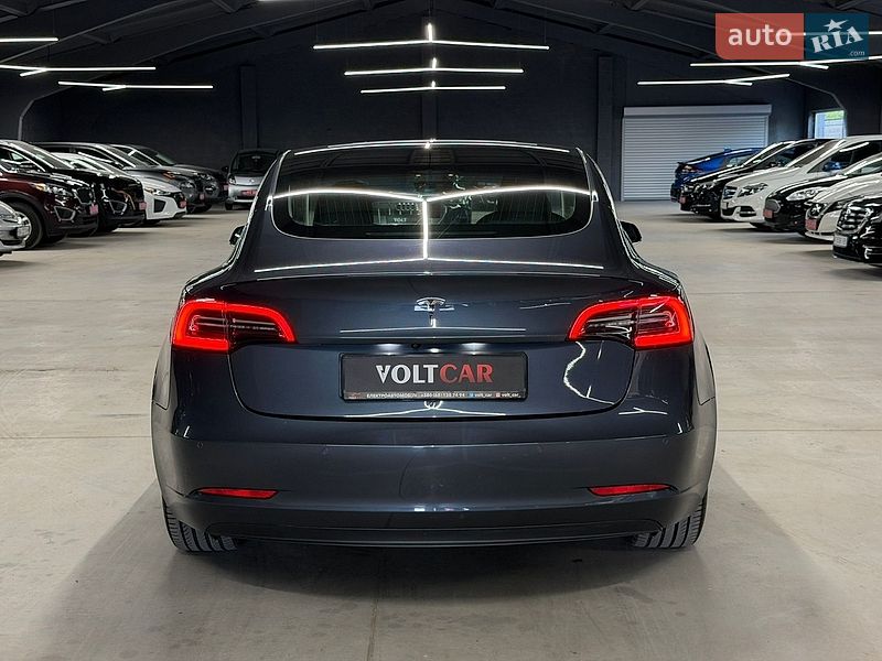 Седан Tesla Model 3 2019 в Владимире фото 5 Седан Tesla Model 3 2019 в Владимире