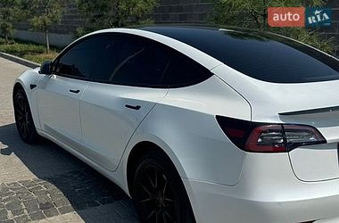 Седан Tesla Model 3 2021 в Ровно фото 3 Седан Tesla Model 3 2021 в Ровно