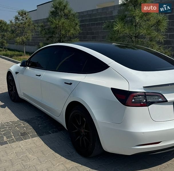 Седан Tesla Model 3 2021 в Ровно фото 3 Седан Tesla Model 3 2021 в Ровно