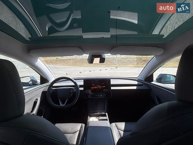 Седан Tesla Model 3 2024 в Львові фото 18 Седан Tesla Model 3 2024 в Львові