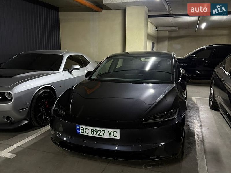 Седан Tesla Model 3 2024 в Львові фото 25 Седан Tesla Model 3 2024 в Львові