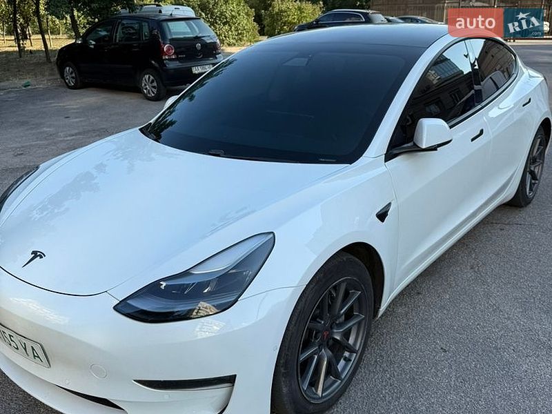 Tesla Model 3 2021 Tesla Model 3 2021