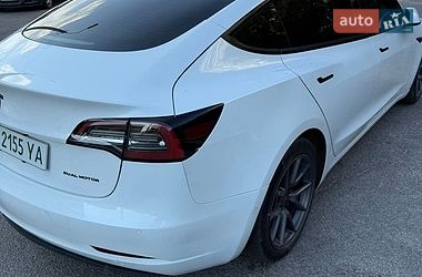 Седан Tesla Model 3 2021 в Дніпрі