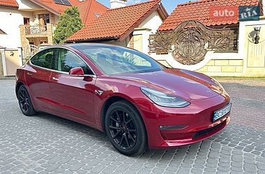 Седан Tesla Model 3 2019 в Львове фото 4 Седан Tesla Model 3 2019 в Львове