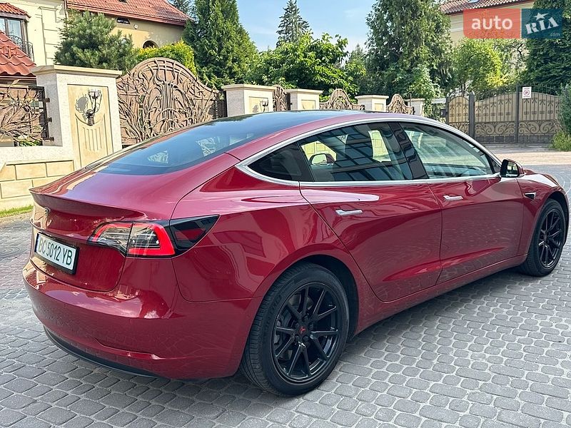 Седан Tesla Model 3 2019 в Львове фото 3 Седан Tesla Model 3 2019 в Львове