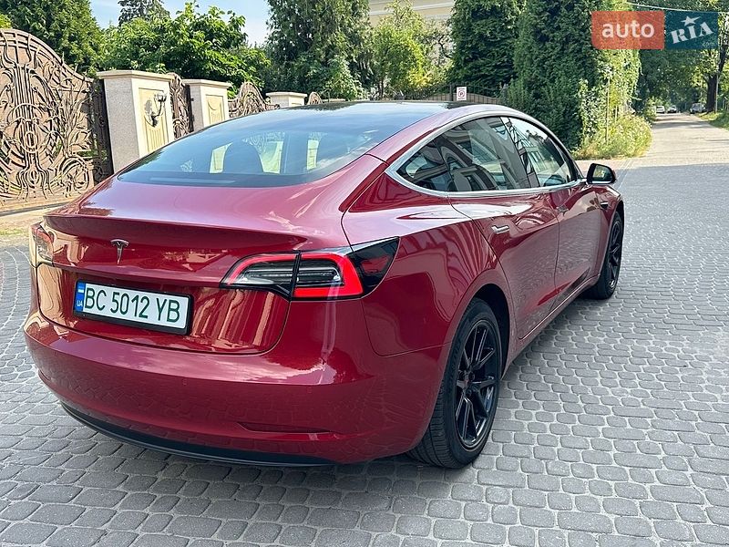 Седан Tesla Model 3 2019 в Львове фото 5 Седан Tesla Model 3 2019 в Львове