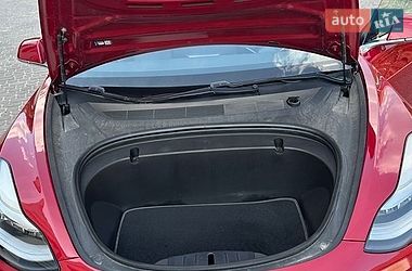 Седан Tesla Model 3 2019 в Львове фото 9 Седан Tesla Model 3 2019 в Львове