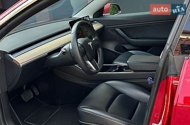 Седан Tesla Model 3 2019 в Львове фото 13 Седан Tesla Model 3 2019 в Львове
