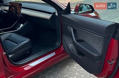 Седан Tesla Model 3 2019 в Львове фото 22 Седан Tesla Model 3 2019 в Львове