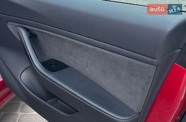 Седан Tesla Model 3 2019 в Львове фото 23 Седан Tesla Model 3 2019 в Львове