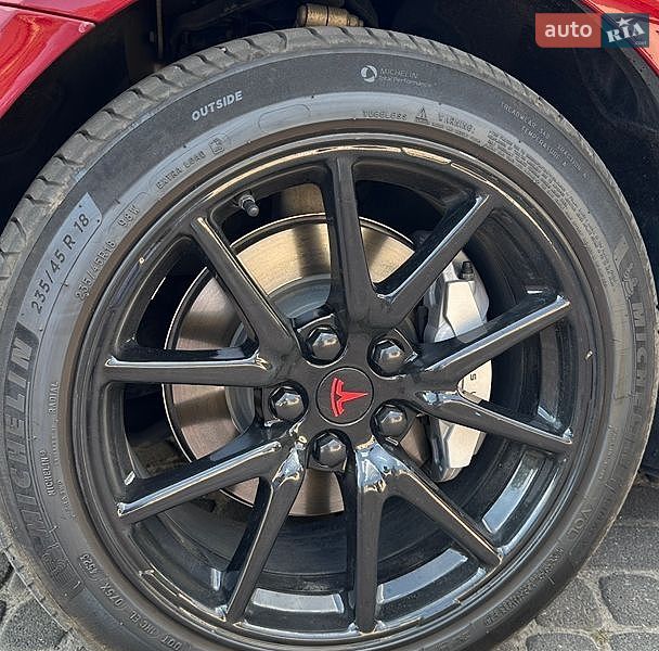 Седан Tesla Model 3 2019 в Львове фото 26 Седан Tesla Model 3 2019 в Львове