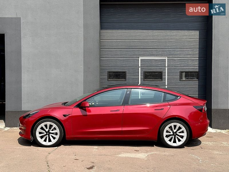 Седан Tesla Model 3 2022 в Киеве фото 6 Седан Tesla Model 3 2022 в Киеве