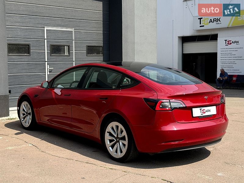 Седан Tesla Model 3 2022 в Киеве фото 8 Седан Tesla Model 3 2022 в Киеве