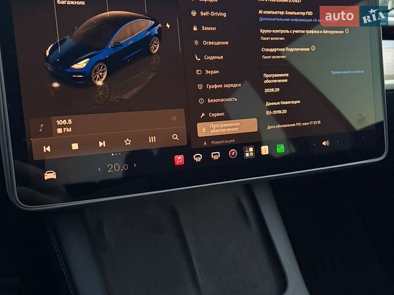 Седан Tesla Model 3 2022 в Киеве