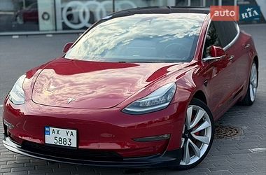 Седан Tesla Model 3 2018 в Харькове