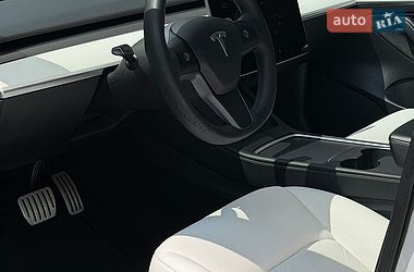 Седан Tesla Model 3 2021 в Києві
