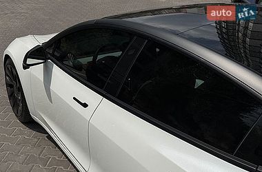 Седан Tesla Model 3 2021 в Києві