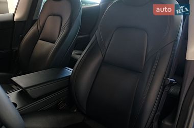 Седан Tesla Model 3 2023 в Одесі