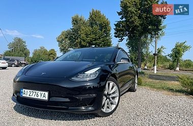 Седан Tesla Model 3 2018 в Переяславе