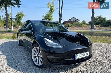 Седан Tesla Model 3 2018 в Переяславе