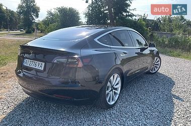 Седан Tesla Model 3 2018 в Переяславе