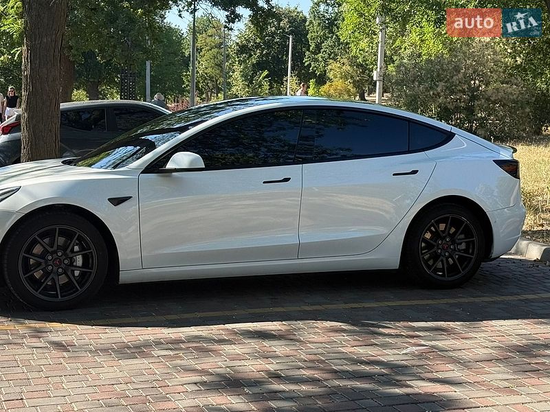 Седан Tesla Model 3 2021 в Кропивницькому фото 3 Седан Tesla Model 3 2021 в Кропивницькому