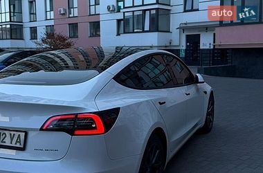 Седан Tesla Model 3 2021 в Луцке